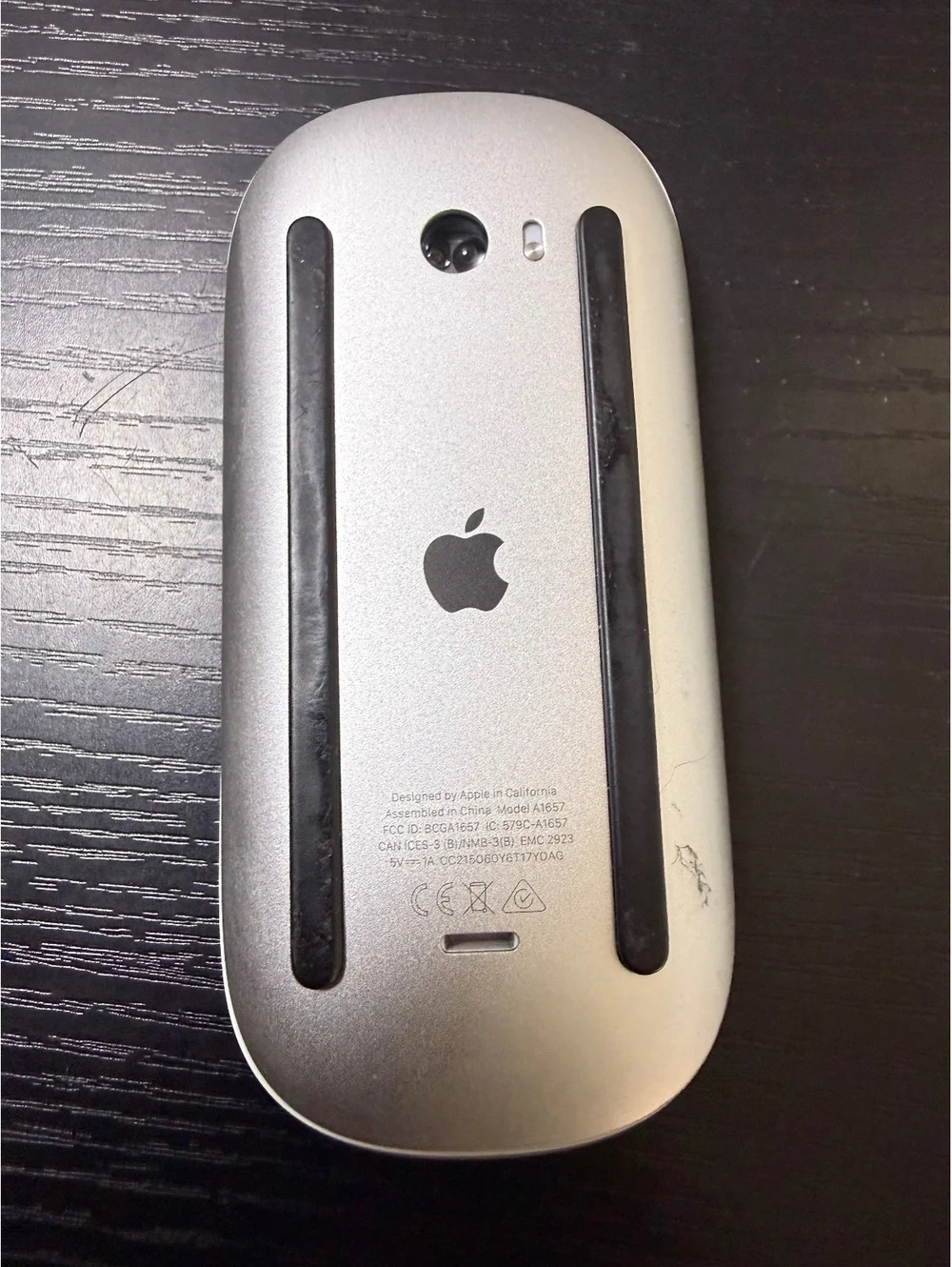 Apple Magic Mouse 2 Wireless Bluetooth Mouse - White and Silver